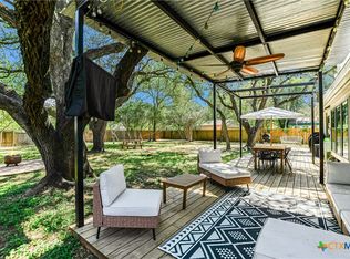 1508 Woodhill Dr, Round Rock, TX 78681