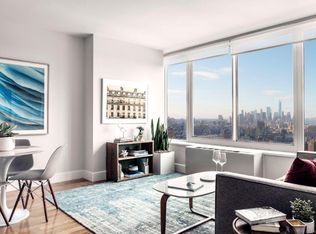 315 W 33rd St APT 23A, New York, NY 10001