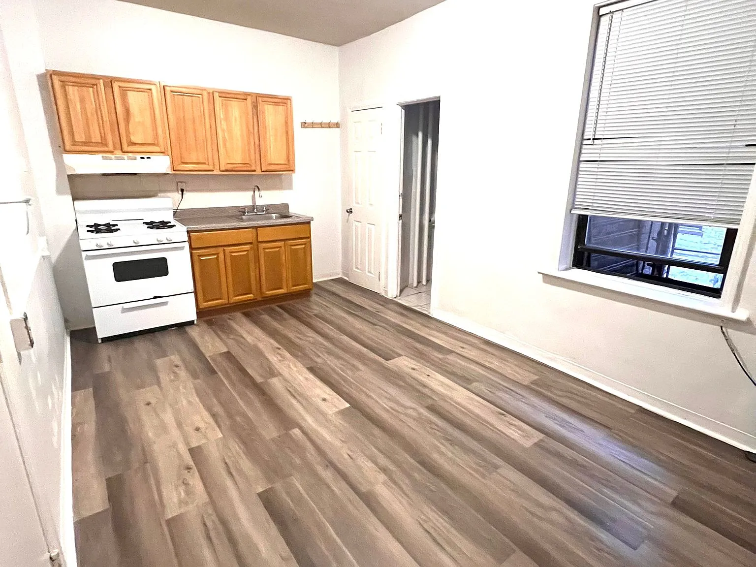 1 bed, $1,175 — Photo 1