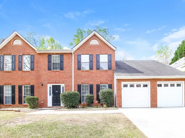 6583 Carriage Ln, Stone Mountain, GA 30087