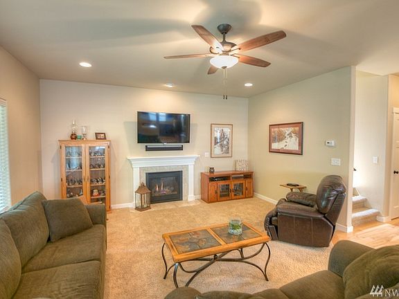 3rd image of 7146 Country Village Dr SW