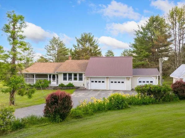 83 Walker Road, Readfield, ME 04355
