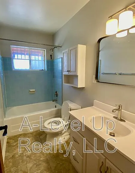 1418 N Jones Blvd — Photo 10