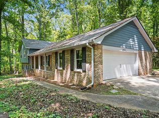 1050 Skyline Dr, Covington, GA 30014