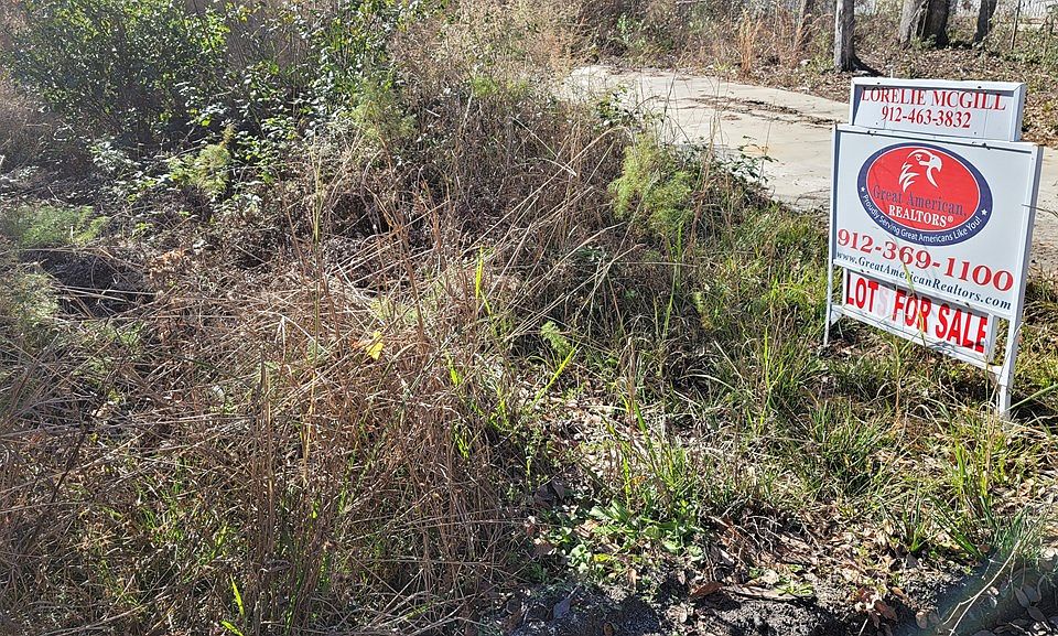 1517 Barrett Cemetery Rd NE Ludowici GA 31316 Apartments For Rent 