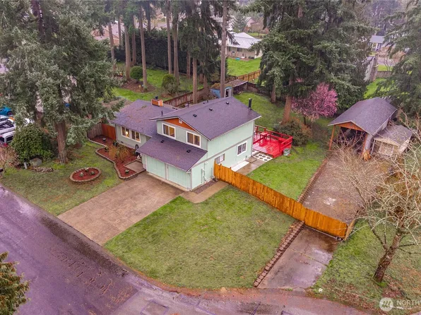 12607 216th Avenue Ct E, Bonney Lake, WA 98391