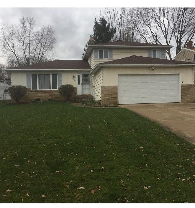 Family friendly neighborhood. Close to award winning school