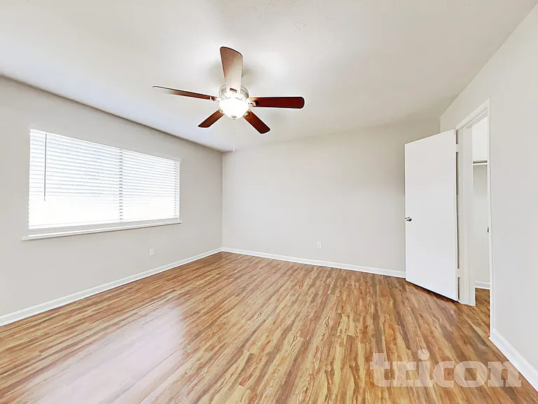 5030 Ridgecreek Dr — Photo 9