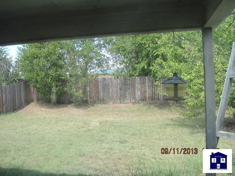 3615 Coral Bay Ln — Photo 11