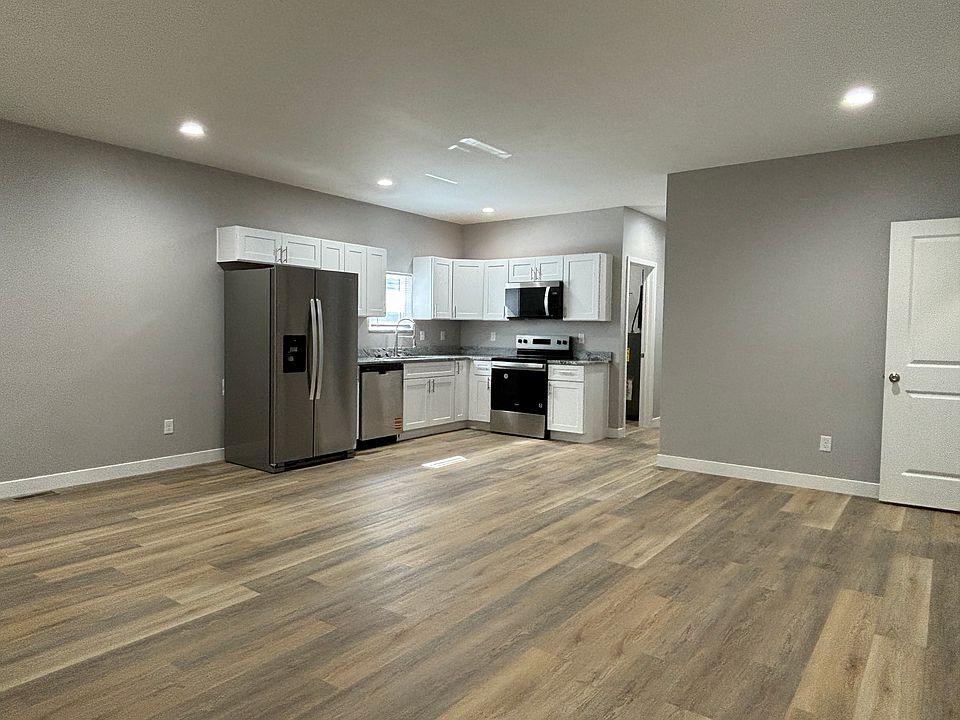 Kitchen/ living area
