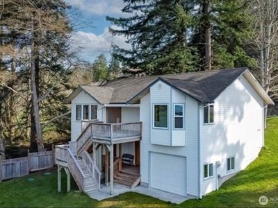 4195 Windy Cove Lane, Clinton, WA, 98236