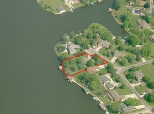 375 Point Of View Dr, Edwardsville, IL 62025