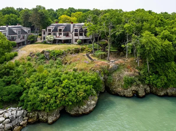 4265 Marin Woods Unit A, Port Clinton, OH 43452