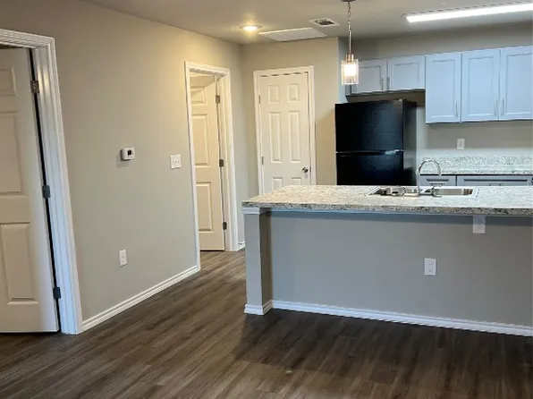 6108 Abrams Rd APT 213, Dallas, TX 75231