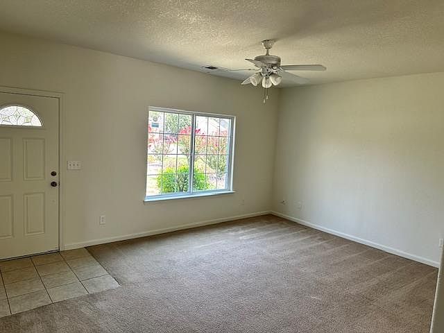 2nd image of 975 San Joaquin Ave