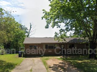 1610 Carousel Rd, Chattanooga, TN 37411