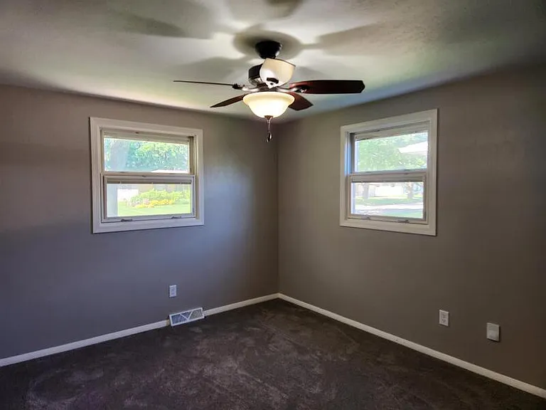 1508 Apache Ave — Photo 10