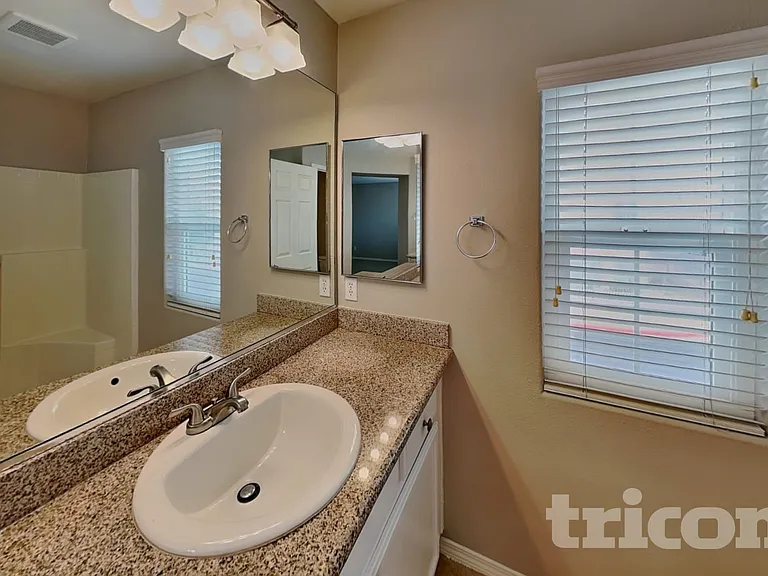 10625 Chickasaw Cedar Ct — Photo 8