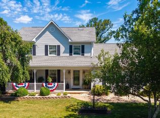 39 Cranberry Dr, Stuarts Draft, VA 24477