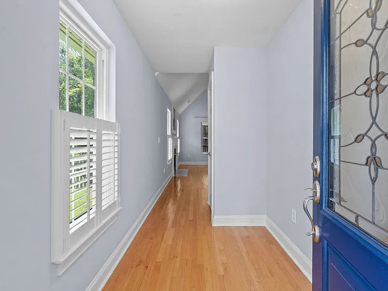 669 Fair Spring Dr — Photo 30