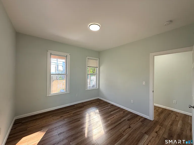 26 Taylor Ave — Photo 17