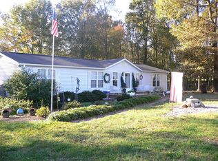 890 Mizpah Church Rd, Reidsville, NC 27320