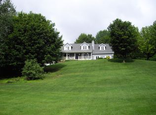 9934 E Valley Hills Dr, Traverse City, MI 49684