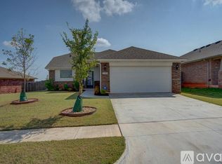 3145 Midland Valley St, Norman, OK 73069