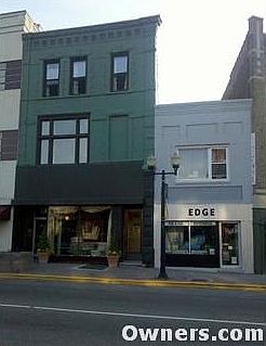 (front view) both buildings are one.