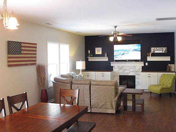 Main Floor - Open Floor Plan