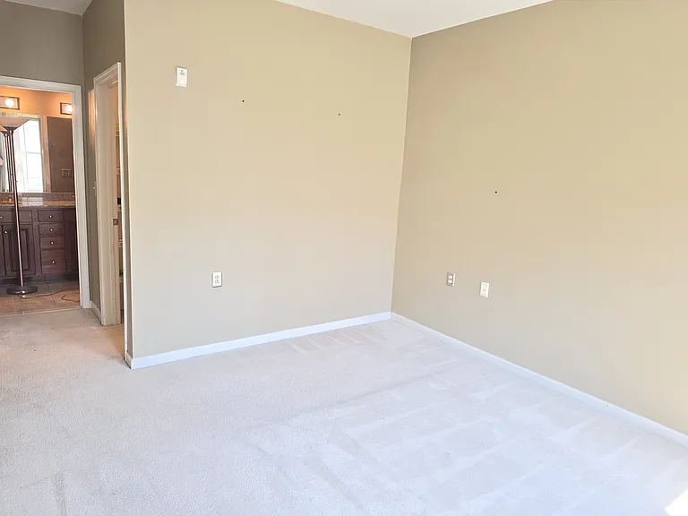 133 N Bread St #1A3 — Photo 8