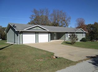 543 Ridgeview Dr, Ridgedale, MO 65739