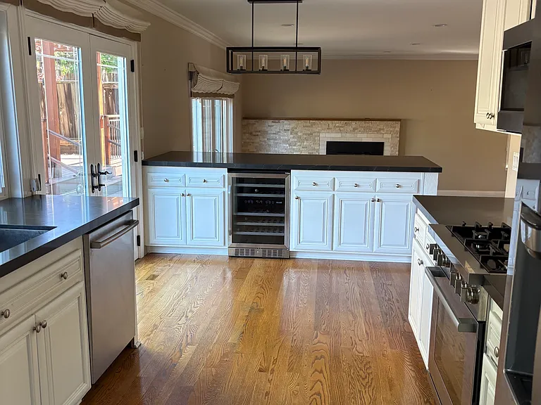 4413 Sugarland Ct — Photo 8