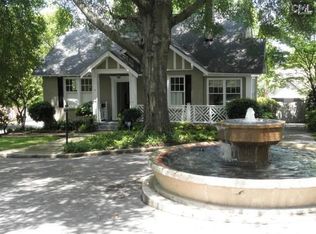 20 Myrtle Ct, Columbia, SC 29205