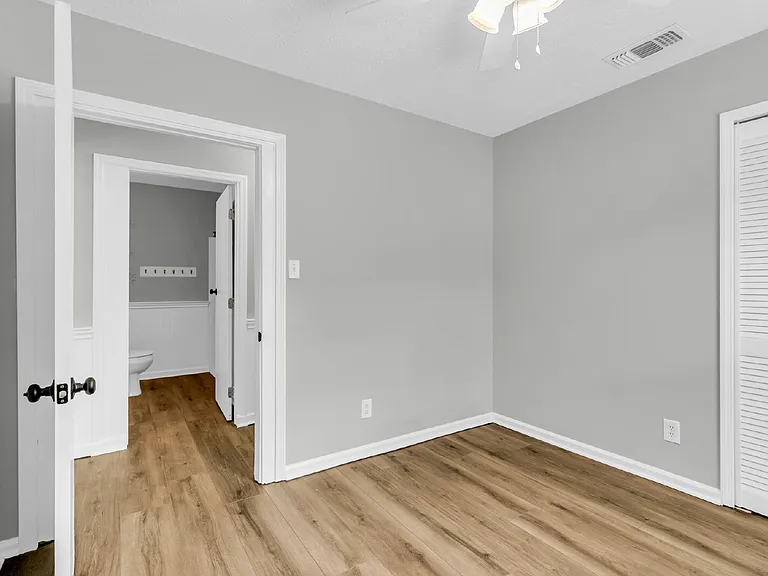 123 Peachtree Dr — Photo 24