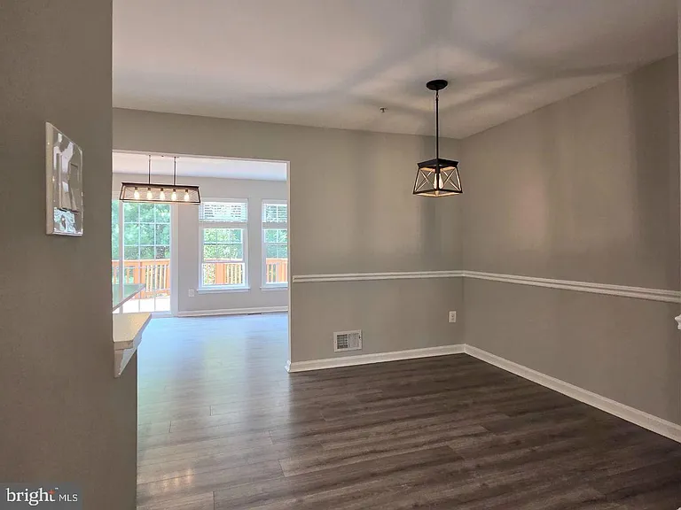 4613 Ripley Manor Ter — Photo 6