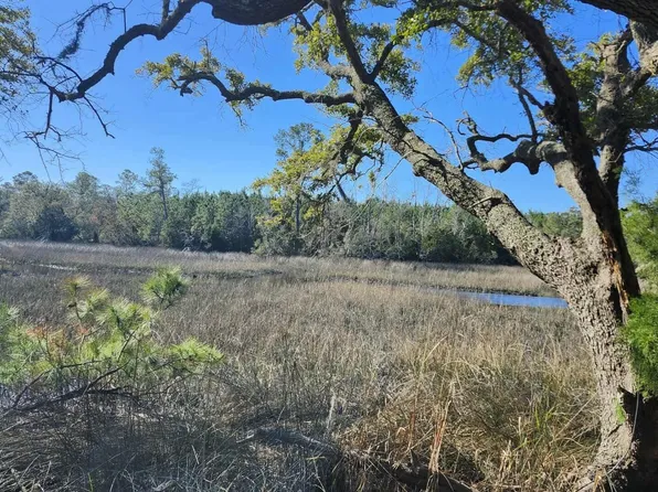 3675 Chisolm Rd, Johns Island, SC 29455