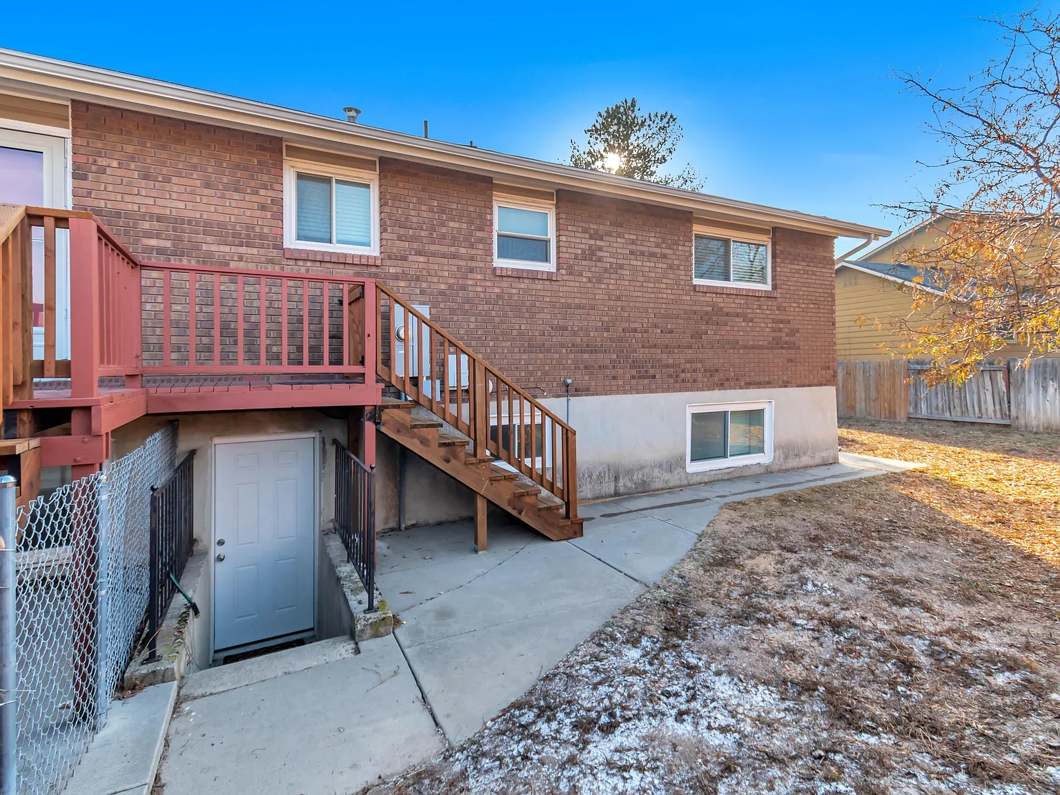 2066 W Quailstone Drive - 2-Dow... — Photo 1
