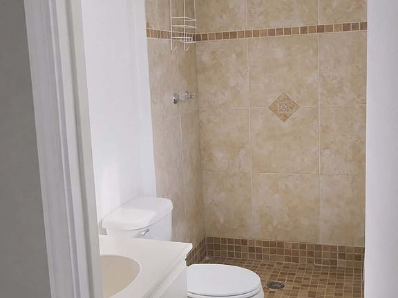 3rd image of 2508 Yuma Dr