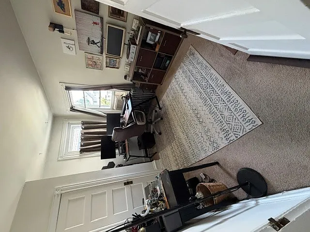 2 bed, 750 sqft, $1,750 — Photo 3