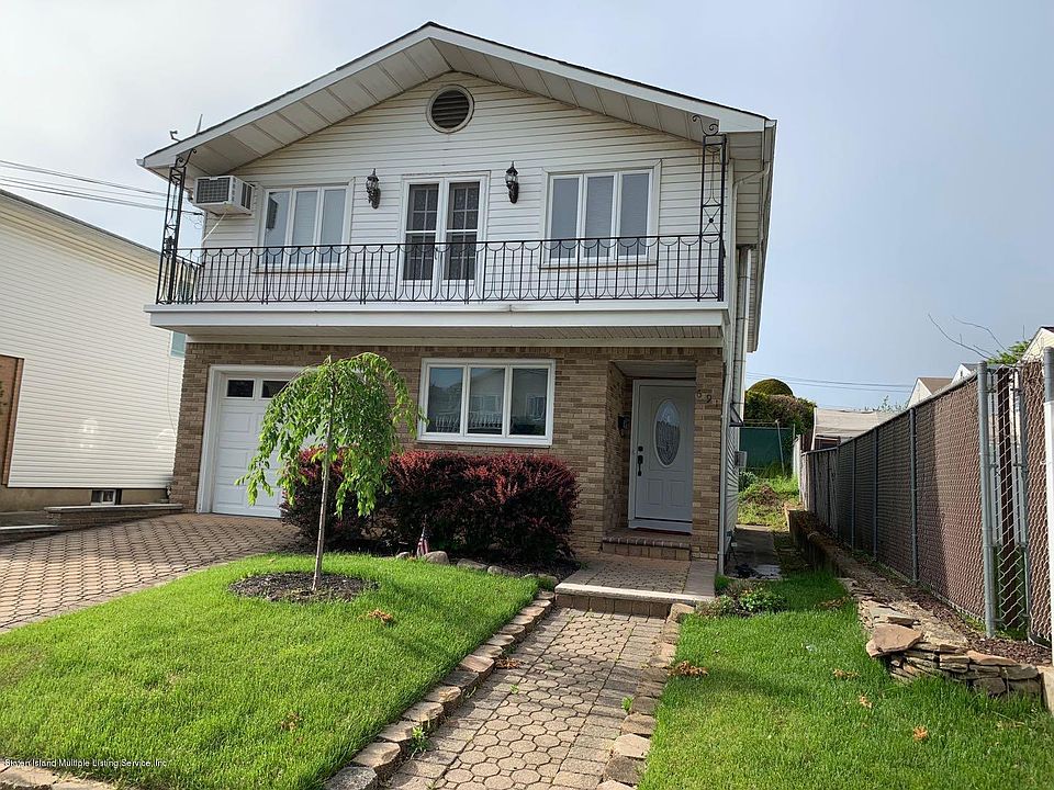 1st image of 691 Katan Ave