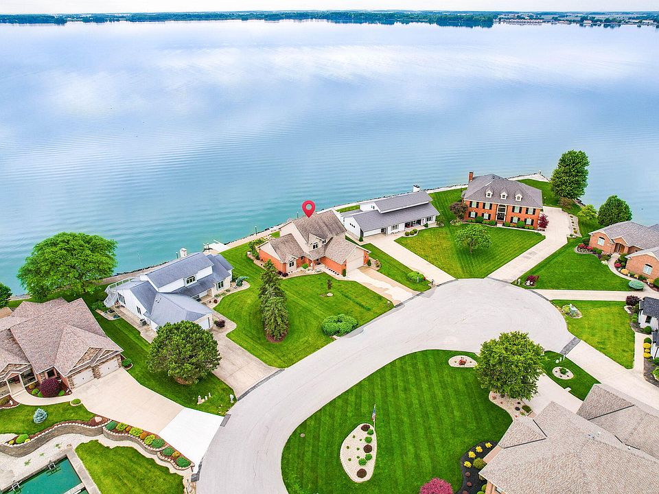 1st image of 214 Mariners Point Dr