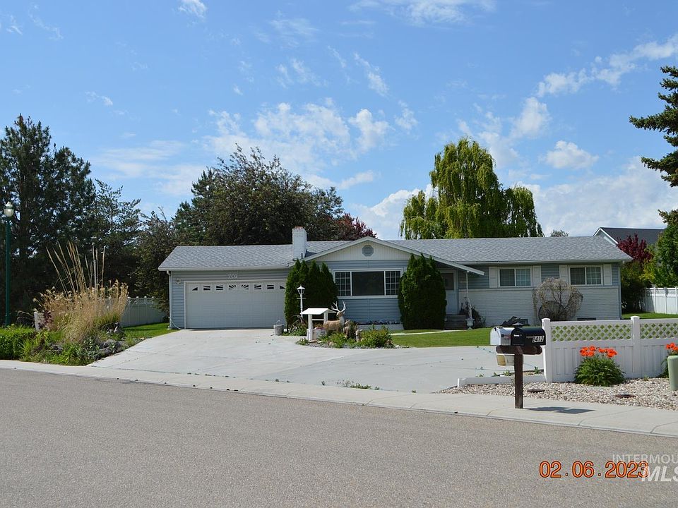 1st image of 701 W Highland Ave