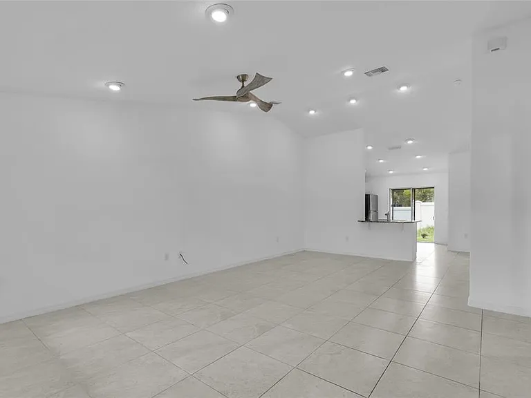 13 Llovera Pl — Photo 7