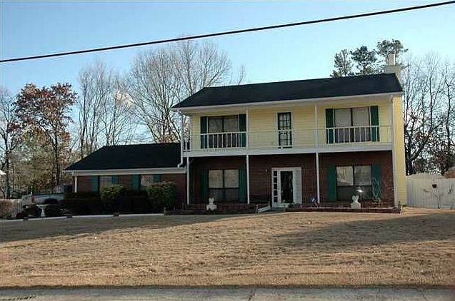 1925 Carlisle Drive