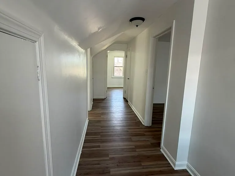 760 Babbitt Rd — Photo 8