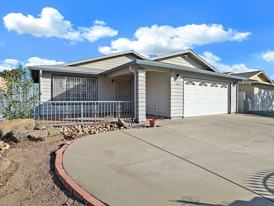 1st image of 1283 Luna Ln