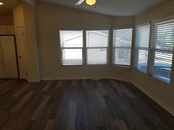5th image of 1327 Aurora Dr #75