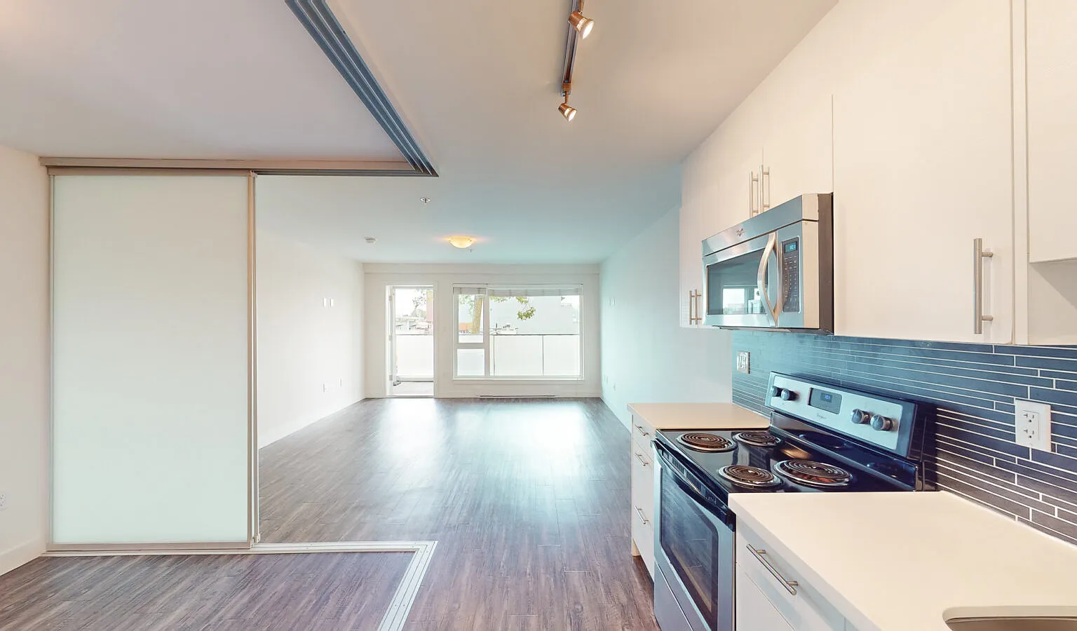 Sunrise Heights Apartments — Photo 4