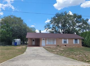 2122 W Hibiscus Rd, Avon Park, FL 33825